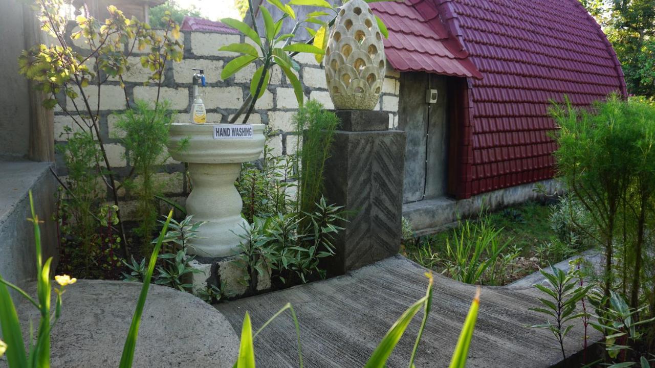 Bougainvillea Bungalow Batumadeg Exterior foto