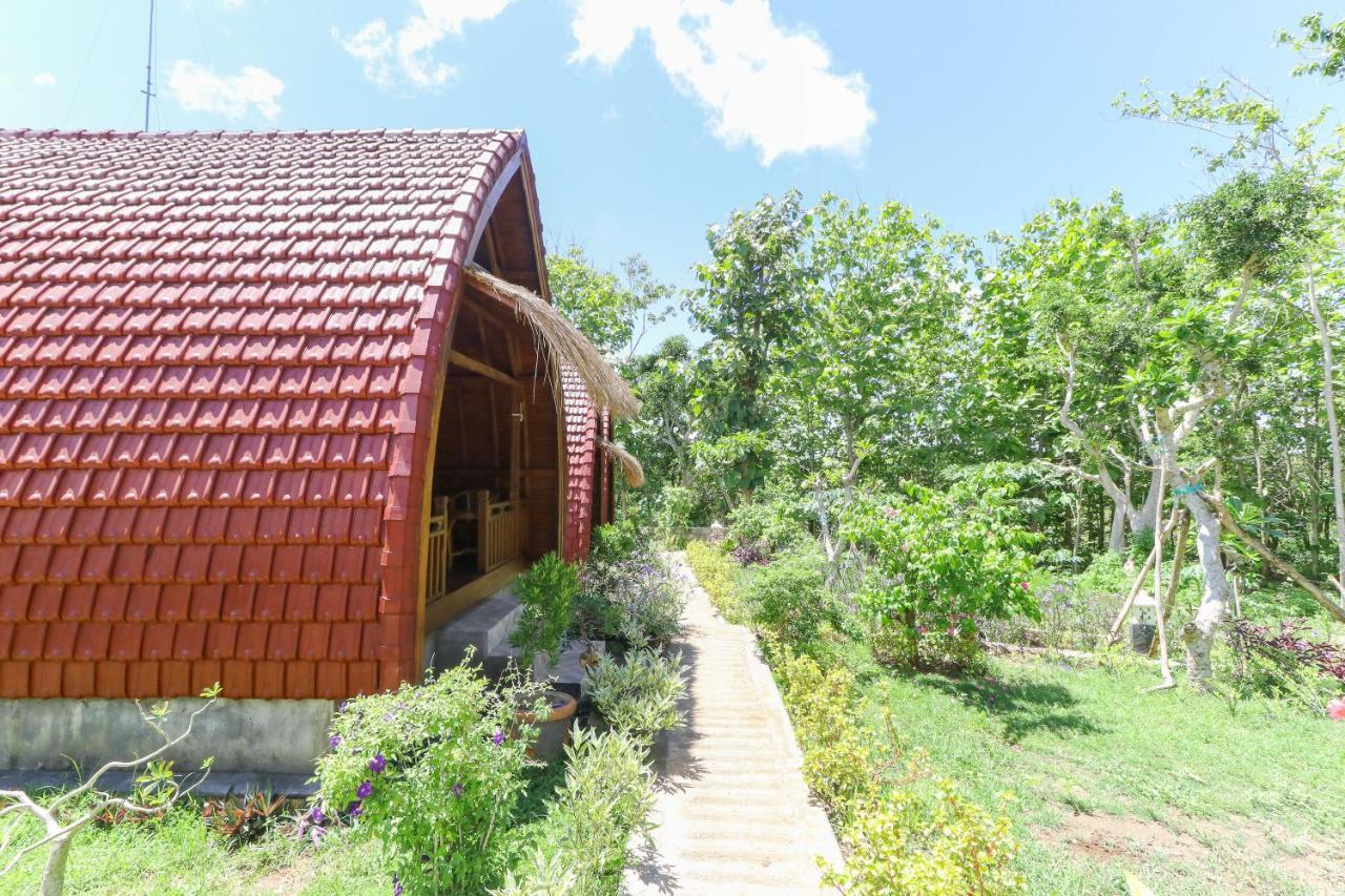 Bougainvillea Bungalow Batumadeg Exterior foto